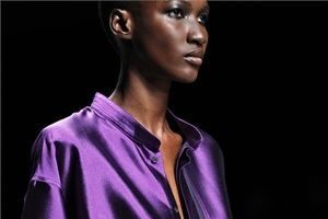 10 looks ultra violetas